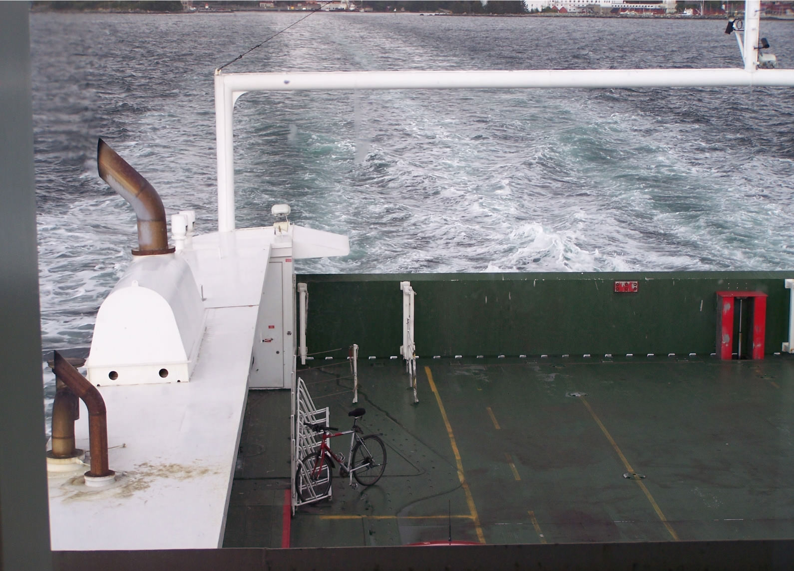 Bicicleta em barco, em Stavanger, Noruega
